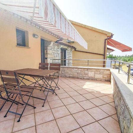 Apartments Morena Rakalj Экстерьер фото